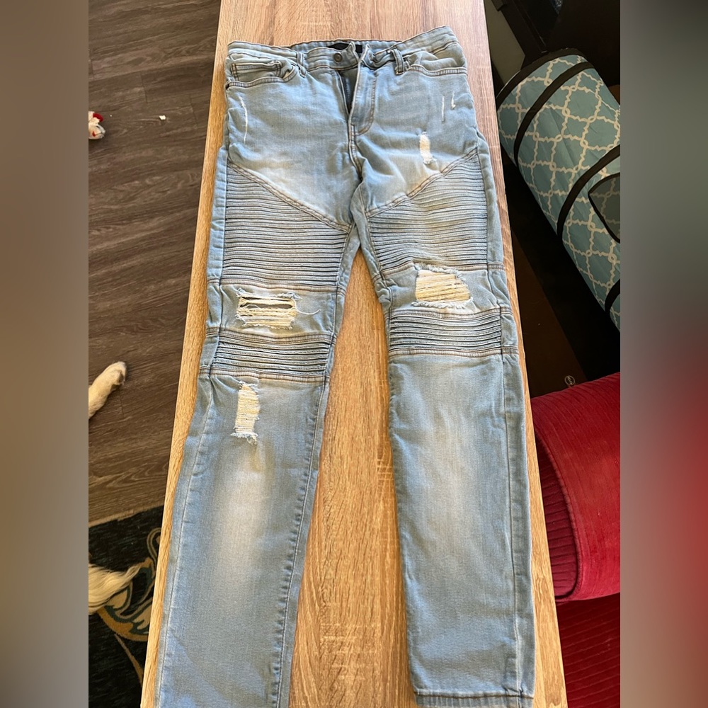 Forever 21 Men’s jeans, size 33
